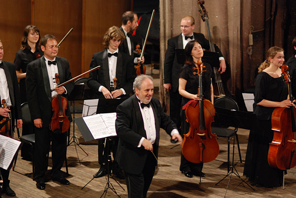 концерт Двойной юбилей Камерного Оркестра Kremlin и его основателя Миши Рахлевского