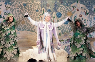 новогодний спектакль Приключения Снеговика в Новогоднем сказочном лесу